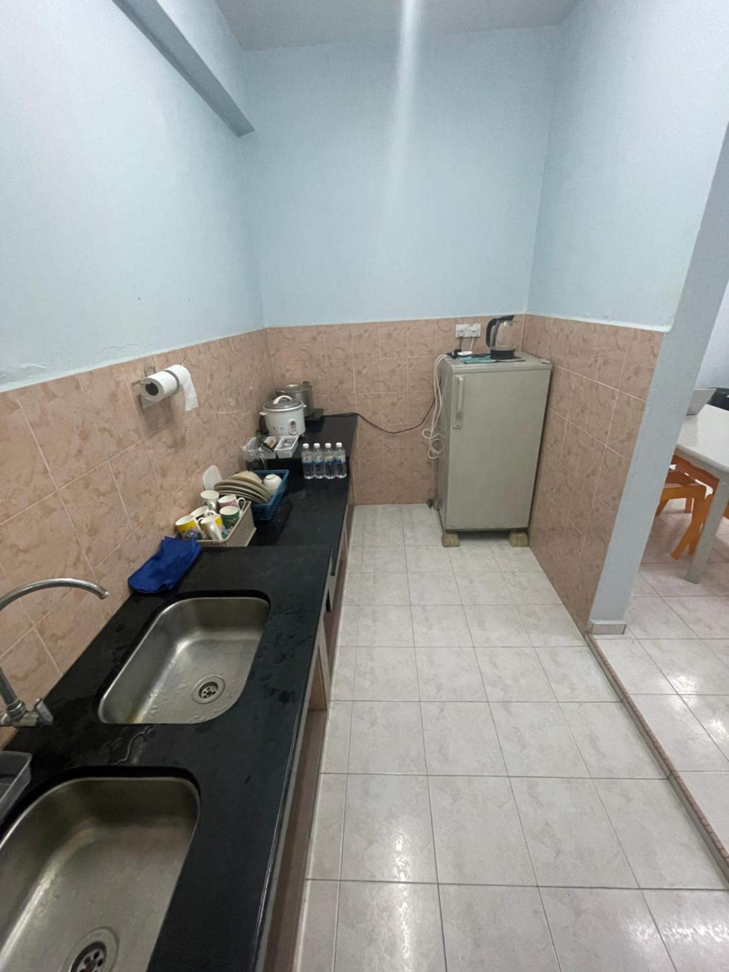 Serene Bukit Beruang 4 Full Aircond & Netflix By Ezyroom Melaka *